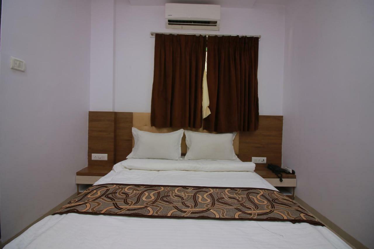 Hotel Apex Navi Mumbai Zewnętrze zdjęcie